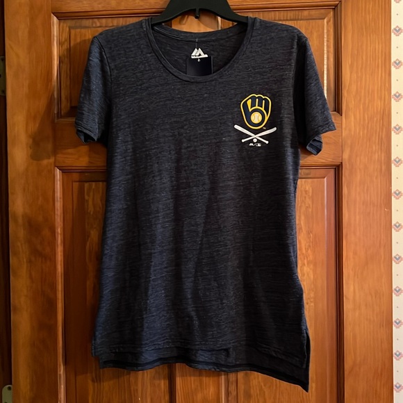 Women’s Milwaukee Brewers Short Sleeve Majestic Brand Top Size Small - Picture 1 of 6